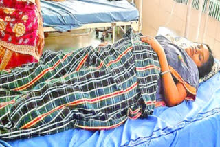 Pregnant Delivered At huzurnagar Hospital Grounds