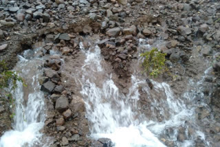 8 crore reservoir erupted in a year
