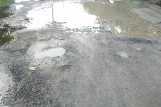 People disturbed by poor road condition and waterlogging in dwarka sector 9