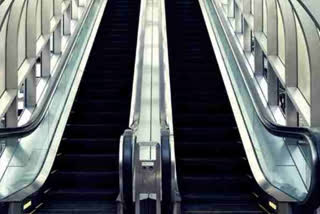 new escalator at chandnichak