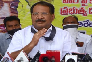 tdp leaders nakka anand babu gadde rammohan criticise ycp government