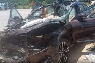 Four die in road accident