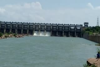 gates of Gangrel dam opened