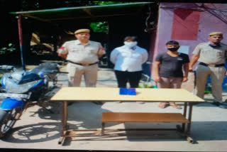 AATS police team arrested two miscreants in south east delhi