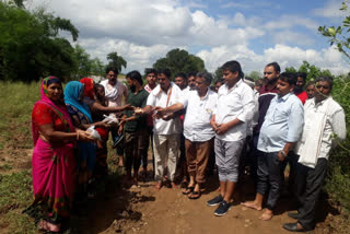 Food and water transported to flood affected people