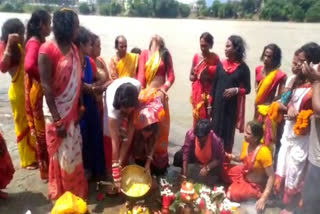 kinnar worshiped in jamshedpur