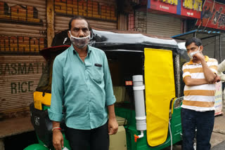 auto-driver-installed-sanitizer-tank-to-protect-from-corona