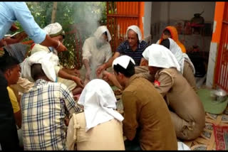 'Havan' at UP police station to get rid of Bikru's evil spirits