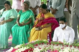 The late leader, former Chief Minister YS Rajasekhar Reddy paid tributes to CM Jagan