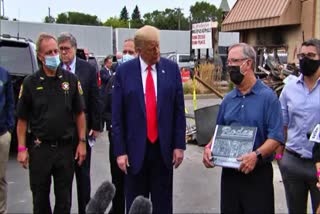 trump-in-kenosha