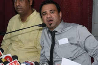 kafeel khan