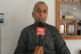 مشتاق احمد شاہ