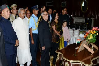 पूर्व राष्ट्रपति प्रणब मुखर्जी ,  Former President Pranab Mukherjee in shimla, Former President Pranab Mukherjee, Pranab Mukherjee, रिट्रीट परिसर