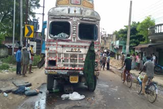 teenage boy died in accident on national highway ৬০