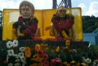 Jayashankar, MLA who unveiled the statues of Poole in vikarabad