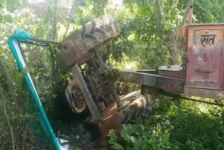 Driver injured by tractor overturning