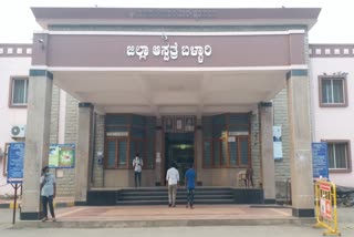 ಬಳ್ಳಾರಿ ಜಿಲ್ಲಾ ಕೋವಿಡ್ ಆಸ್ಪತ್ರೆ