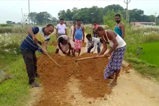 villagers built road in seraikela