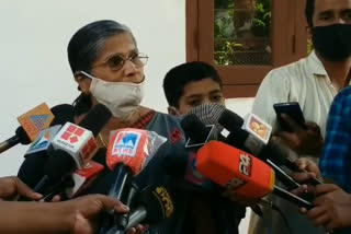 Lily Anthony, anil akkara MLA mother, against CPM state secretariat member Baby John  സാത്താന്‍റെ സന്തതി പ്രയോഗം, പ്രതിഷേധവുമായി എംഎല്‍എ അനില്‍ അക്കരയുടെ മാതാവ് രംഗത്ത്  എംഎല്‍എ അനില്‍ അക്കര  വടക്കാഞ്ചേരി എംഎല്‍എ അനില്‍ അക്കര  Lily Anthony  CPM state secretariat member Baby John