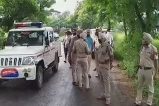 loot in mini bank amritsar