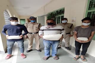 three-youths-arrested-along-with-charas-in-bageshwar