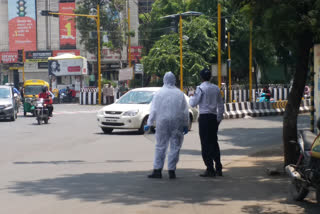 Policemen will be posted at crossroads wearing PPE kits