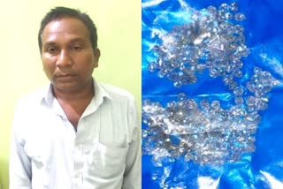 interstate-smuggler-arrested-with-171-diamonds