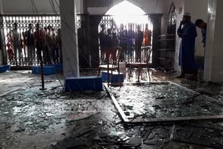 Gas explosion in Bangladesh mosque