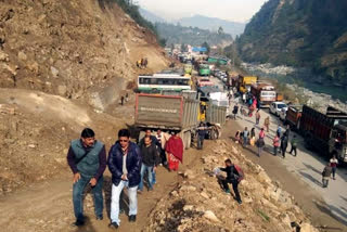 Landslide blocks stretch of Chandigarh-Manali highway