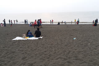 tourists visiting daman