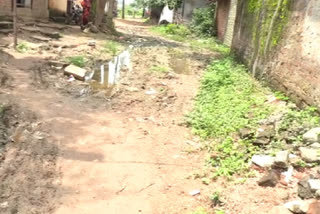 bad condition of road in mopka area of bilaspur