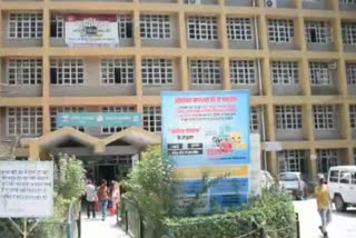 Medical ward seal of Kullu hospital due to corona