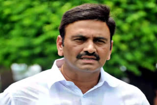 raghuramkrishnaraju comments on ysrcp govt over capital