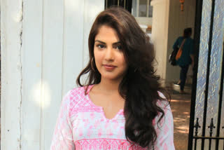SSR's death probe: Rhea Chakraborty likely to be arrested today