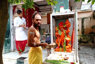 Acharya Santosh Trivedi protest