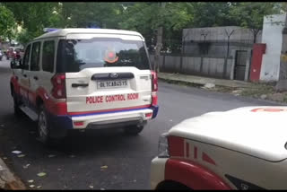 PCR Police reaches lost child to her parents in Geeta Colony delhi