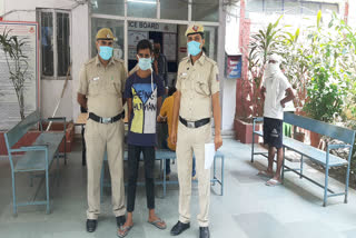 sarai rohilla police team arrested a vicious thief