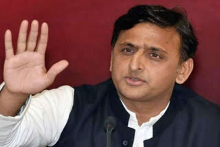 9Baje9Minute: Akhilesh urges people to switch off light to highlight unemployment woes