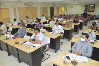 warangal collector hanumanthu meeting about development of farmers in villages