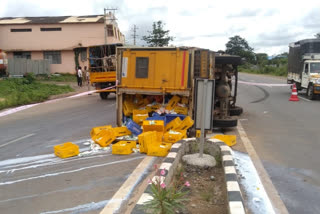 Milk Vehicle Overturn In Doddaballapura