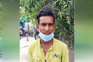 one accused arrested in snatching case