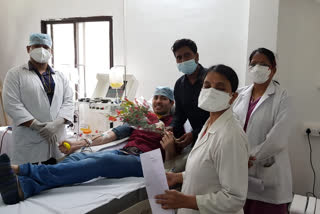 rims doctor donated plasma in ranchi