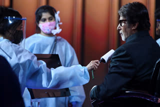 Amitabh Bachchan is back to work, shares pictures