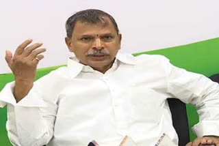 Tulasireddy fires on jagan over new meters for agriculture bores