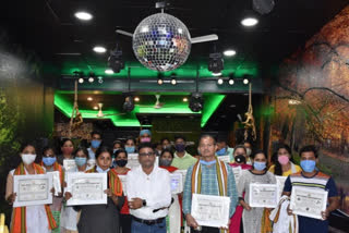 Nursing staff and scavengers were honored by Delhi Cantonment Board