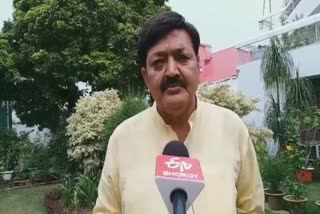 reaction of congress MLA on Raghuvansh Prasad Singh Resignation