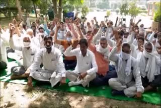 PWD Mechanical workers protest in Palwal