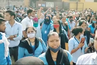 protest of indo british garment company employees in faridabad