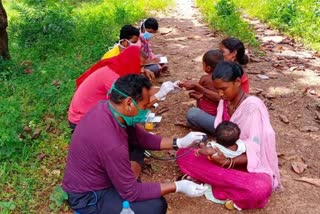 Health department staff reached Naxalite affected area of Abujhmad