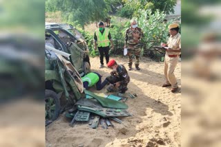 an-army-vehicle-met-with-an-accident-on-bikaner-jaipur-road